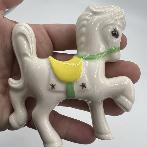 Rare Vintage Macrame Ceramic Bead Baby Horse Carousel Yellow Green Saddle Bridle - Picture 3 of 6